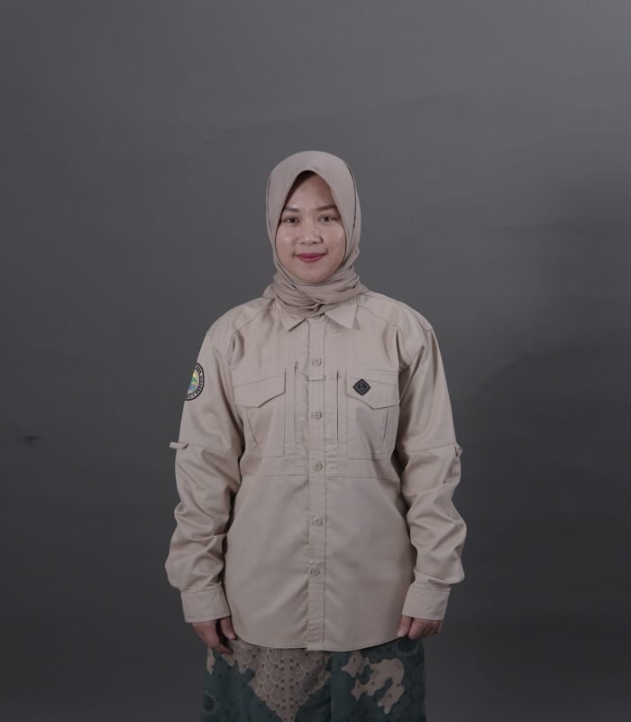 dr. Gina Fadhilah, MARS. (Anggota Dewan Pembina ll)